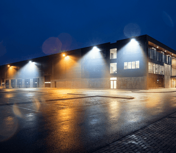 LED Flood Lights: Lumens, Wattage & Beam Angle Buying Guide - Amicolight